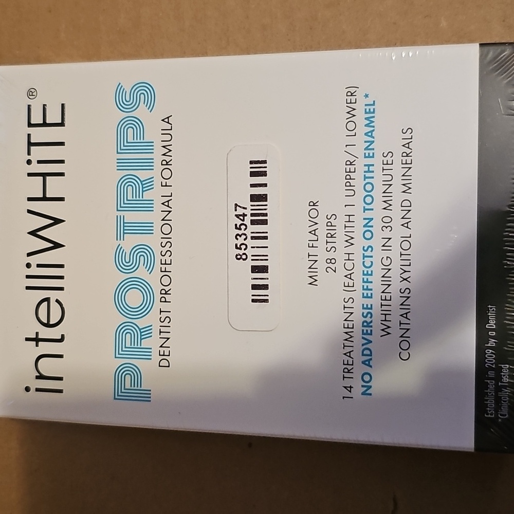 IntelliWHITE Prostripes 14 treatments(28) (1 each upper and lower) mint flavored
